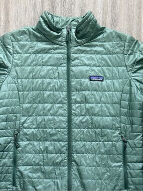 Patagonia Nano Puff Jacket Womens XL Green Puffer Coat Excellent Condition FA22